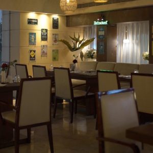 HIGH STREET BAR - Best Bar & Dining Kolkata Airport Area | Celesta Hotel | Best 3 Star Business Hotel near Kolkata Airport | Advieh – Fine Dining Restaurant Near Airport